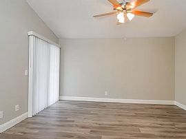 House For Rent 705 Skipjack Dr, Henderson, Nv 89015 in Henderson, NV (Photo 7 of 12)