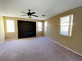 258 Rusty Plank Ave, Las Vegas, Nv 89148 in Las Vegas, NV (Photo 5 of 12)