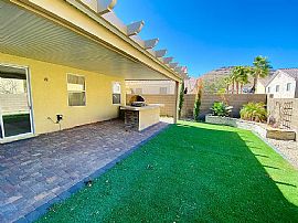 258 Rusty Plank Ave, Las Vegas, Nv 89148 in Las Vegas, NV (Photo 6 of 12)
