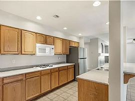 423 Norridgewock St, Henderson, Nv 89074 in Henderson, NV (Photo 3 of 12)