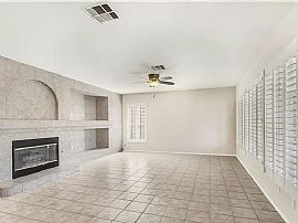 423 Norridgewock St, Henderson, Nv 89074 in Henderson, NV (Photo 9 of 12)