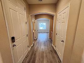 10618 Verona Wood St, Las Vegas, Nv 89141 in Las Vegas, NV (Photo 5 of 12)