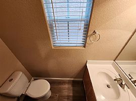 10618 Verona Wood St, Las Vegas, Nv 89141 in Las Vegas, NV (Photo 6 of 12)