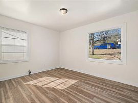 1625 27th Ave N, Hueytown, Al 35023 in Hueytown, AL (Photo 3 of 12)