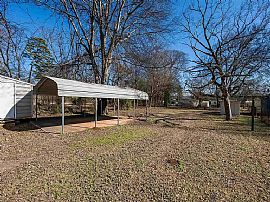 1625 27th Ave N, Hueytown, Al 35023 in Hueytown, AL (Photo 8 of 12)