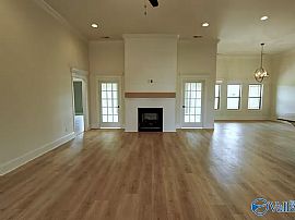 17198 Stonegate Dr, Athens, Al 35613 in Athens, AL (Photo 3 of 12)