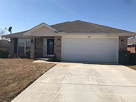 106 Hoven Ct Sw, Huntsville, Al 35824 in Huntsville, AL (Photo 2 of 11)