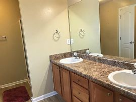 106 Hoven Ct Sw, Huntsville, Al 35824 in Huntsville, AL (Photo 6 of 11)