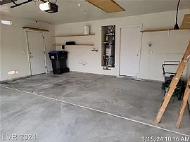 7821 Purple Mountain Ave, Las Vegas, Nv 89131 in Las Vegas, NV (Photo 11 of 12)