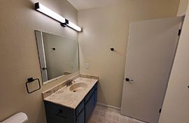 Super Cozy 3 Bedroom Home in Petaluma, CA (Photo 7 of 7)