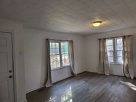 2312 3rd St E, Tuscaloosa, Al 35404 in Tuscaloosa, AL (Photo 4 of 8)