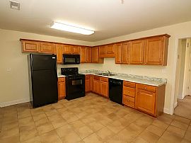 109 Walkers Crossing Rd, Pell City, Al 35128 in Pell City, AL (Photo 7 of 10)