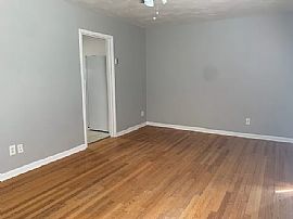 2216 11th St Se, Decatur, Al 35601 in Decatur, AL (Photo 5 of 9)