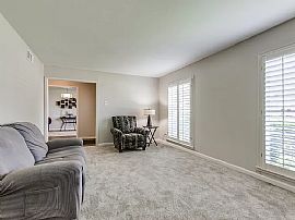 Charming 3bd and 2ba in Dallas, TX (Photo 3 of 12)