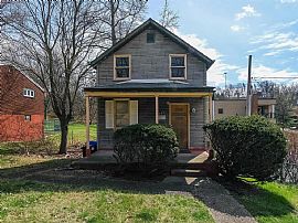 Here We Have a Great 2 Bedroom in Pittsburgh, PA