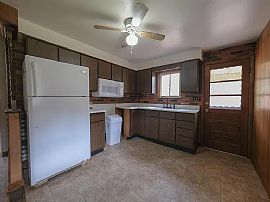 Here We Have a Great 2 Bedroom in Pittsburgh, PA (Photo 7 of 8)