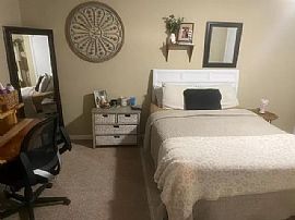 Available Now Very Nice 3 Bedroom 1.5 in Bowling Green, KY (Photo 8 of 8)