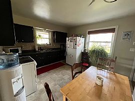 2 Bedroom, 1 Ba Duplex Approximately in Indianapolis, IN (Photo 7 of 10)