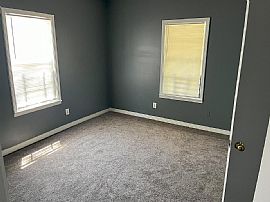 637 Euclid Ave, Mobile, Al 36606  House For Rent in Mobile, AL (Photo 4 of 6)