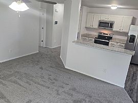 515 Cambridge Park Ct, Montevallo, Al 35115 in Montevallo, AL (Photo 4 of 9)