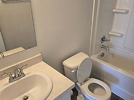 515 Cambridge Park Ct, Montevallo, Al 35115 in Montevallo, AL (Photo 8 of 9)