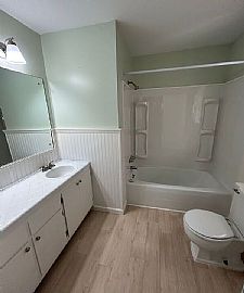 617 Glen Wood Dr, Fairfield, Al 35064  House For Rent in Fairfield, AL (Photo 6 of 7)