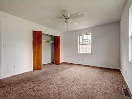 3 Bedroom 1 Bath Home Located in Penns Grove in Penns Grove, NJ (Photo 3 of 8)