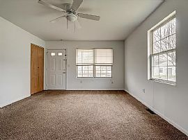3 Bedroom 1 Bath Home Located in Penns Grove in Penns Grove, NJ (Photo 4 of 8)