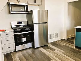 3 Bedroom 1 Bath Available in Wichita, KS (Photo 3 of 7)