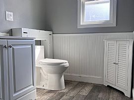 7 Whitney Ln, West Haven, Ct 06516  House For Rent in West Haven, CT (Photo 3 of 8)