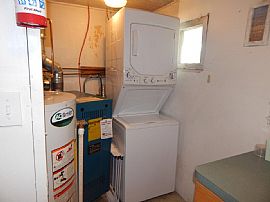 21 Westland Ave, Milford, Ct 06460 House For Rent  in Milford, CT (Photo 5 of 6)