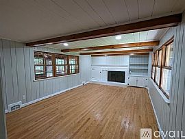 12 Vining Dr, Simsbury, Ct 06070 in Simsbury, CT (Photo 2 of 10)
