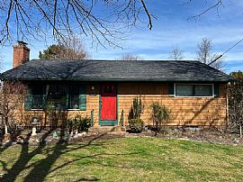 101 Yale Ave, Milford, Ct 06460 in Milford, CT