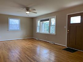 561 Southwood Rd, Hockessin, De 19707  Available House For Rent in Hockessin, DE (Photo 4 of 8)