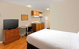 Woodspring Suites Tulsa in Tulsa, OK (Photo 2 of 12)