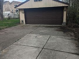 14134 San Jose, Redford, Mi 48239  Available House For Rent in Redford, MI (Photo 3 of 11)