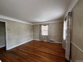 3411 Monroe St, Dearborn, Mi 48124  Lovely House For Rent in Dearborn, MI (Photo 6 of 11)