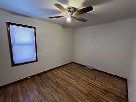 5952 Lodewyck St, Detroit, Mi 48224  House For Rent in Detroit, MI (Photo 5 of 6)