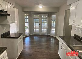 1007 Hindman Cv, Southaven, Ms 38671  House For Rent in Southaven, MS (Photo 5 of 8)