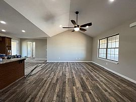 277 E Garnet Dr, Republic, Mo 65738  Lovely House For Rent  in Republic, MO (Photo 3 of 5)