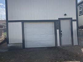 1917 7th Ave S, Great Falls, Mt 59405 House For Rent in Great Falls, MT (Photo 3 of 7)