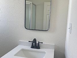 1917 7th Ave S, Great Falls, Mt 59405 House For Rent in Great Falls, MT (Photo 6 of 7)