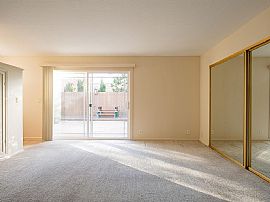 Available 3 Bedroom Ready ! in Hayward, CA (Photo 10 of 12)
