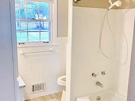 2409 Putman Pl, Hoover, Al 35226 in Hoover, AL (Photo 8 of 12)