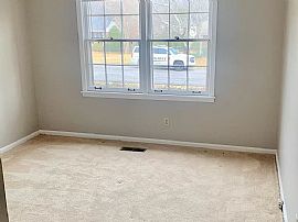 2409 Putman Pl, Hoover, Al 35226 in Hoover, AL (Photo 9 of 12)