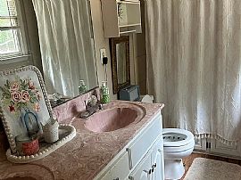 123 Lovvorn Ln, Huntsville, Al 35806 in Huntsville, AL (Photo 10 of 11)