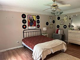 123 Lovvorn Ln, Huntsville, Al 35806 in Huntsville, AL (Photo 9 of 11)