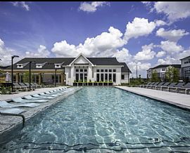 2 Beds Perfect and Cozy Room in Houston, TX (Photo 8 of 10)