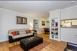 2 Bed 1 Bath Perfect and Cozy Home in Houston, TX (Photo 5 of 6)