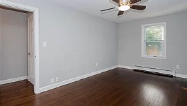 24 Fenner Ave, Newport, Ri 02840 in Newport, RI (Photo 8 of 10)